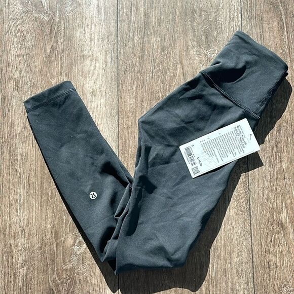 Lululemon Wunder Train High-Rise Tight 25" Hem Slit black leggings size‎ 0 NWT - Picture 1 of 7